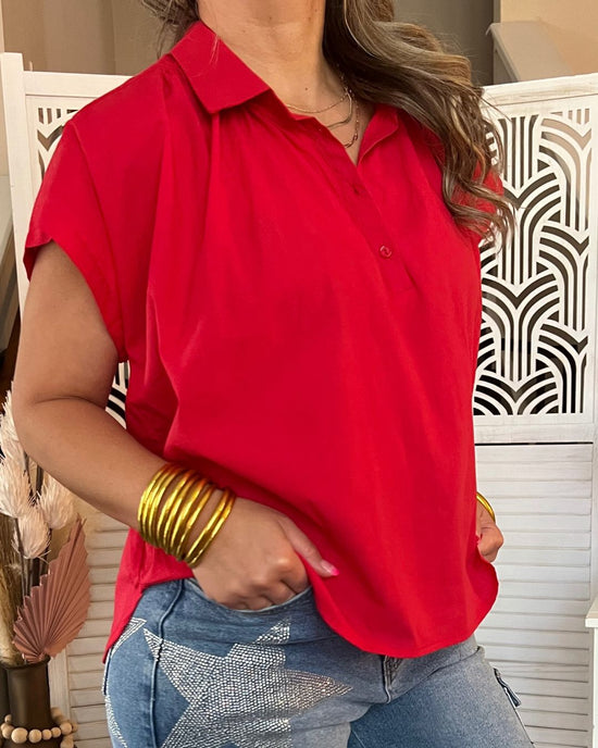 Casual Beauty Red Top